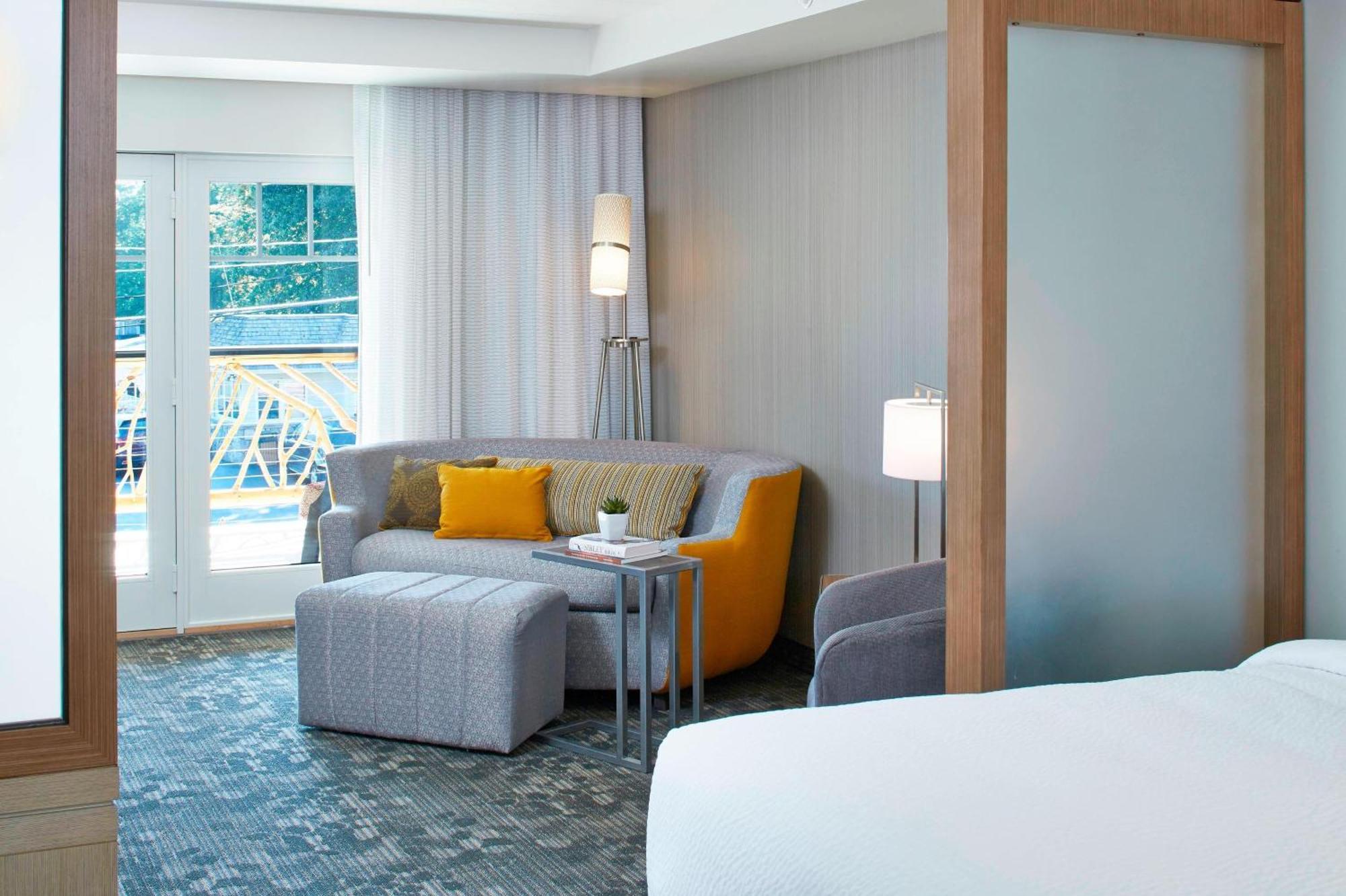 Courtyard By Marriott Lake George Exteriér fotografie