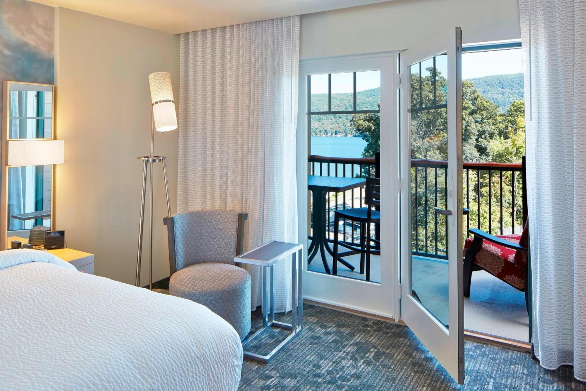 Courtyard By Marriott Lake George Exteriér fotografie