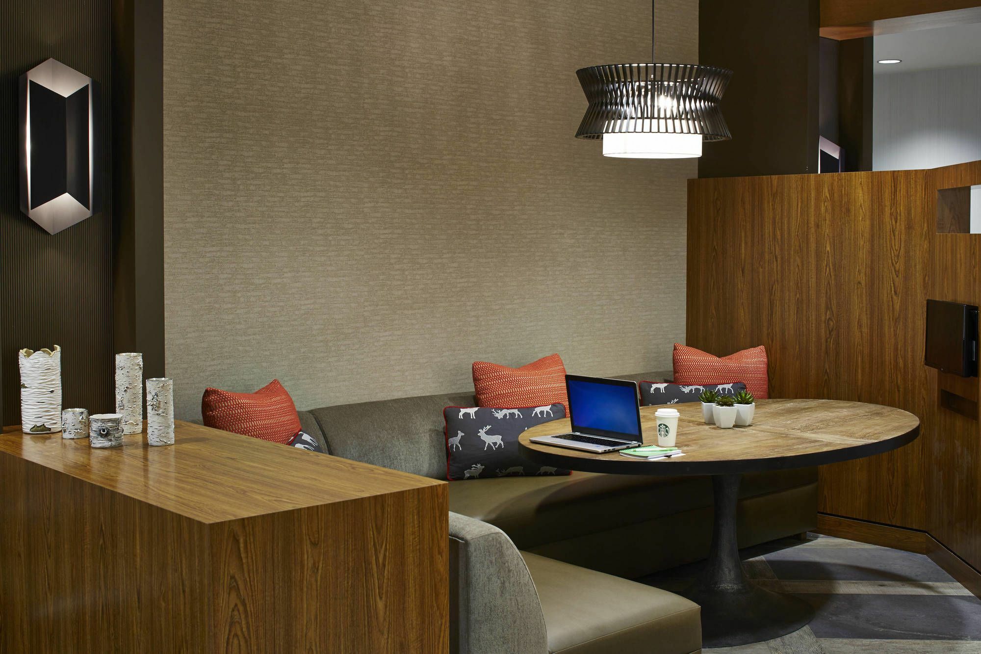 Courtyard By Marriott Lake George Exteriér fotografie