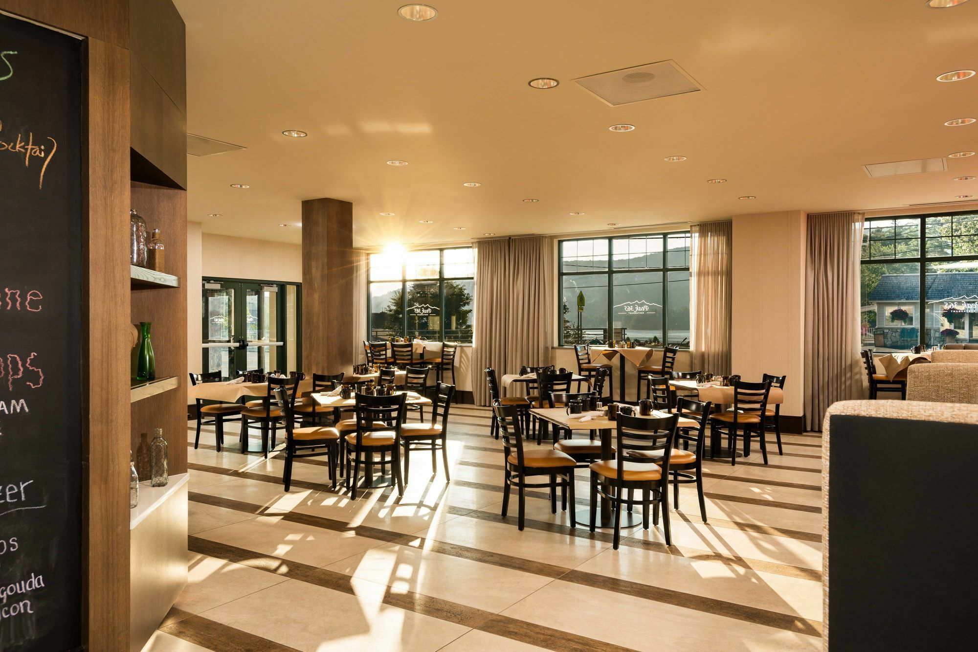 Courtyard By Marriott Lake George Exteriér fotografie